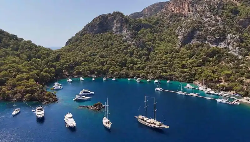 Göcek'in Gözde Koylarında Müzik Çalma Yasaklandı! Yeni Düzenleme Neleri Getiriyor?