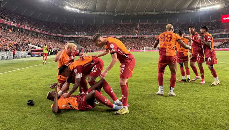 Galatasaray, Şampiyonluk İçin Son Maçta 1 Puan Yeter İle İlgili Stratejileri Açıkladı