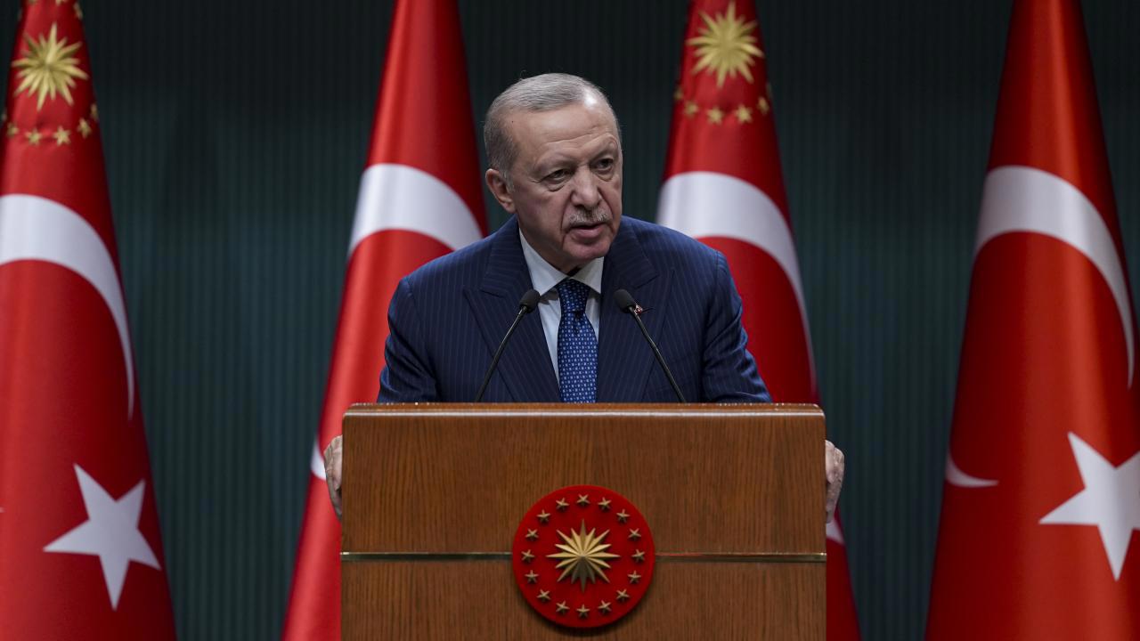 Cumhurbaşkanı Erdoğan: Depremzedelerin Yardımı Sürecek