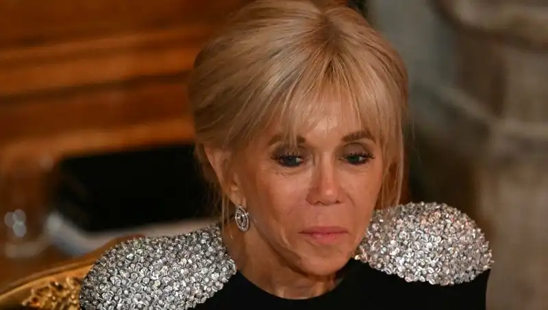 First Lady Davası: "Erkek Olarak Doğdu" Yalanıyla Beraat Edildi