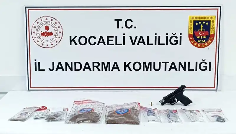 Kocaeli'de Uyuşturucu Operasyonunda 20 Kişi Gözaltına Alındı