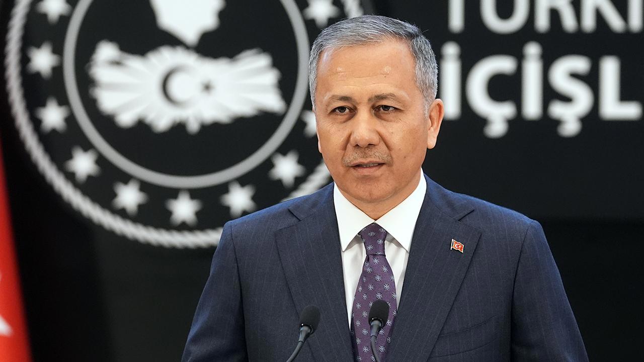 Bakan Yerlikaya: Suriyeli Mültecilerin Ülkelerine Dönüşü Devam Ediyor
