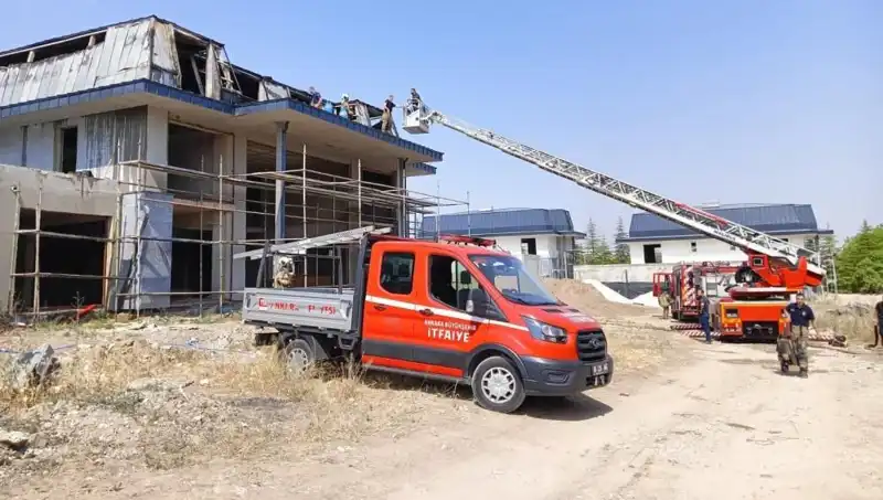 Ankara Gölbaşı’nda Villaları Kuytuya Alan Yangın: Korkutan Gelişmeler