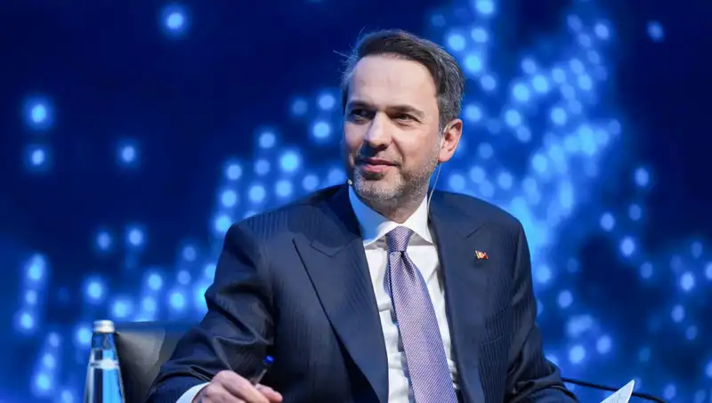 Karadeniz'de Yeni Gelişmeler: Bakan Bayraktar'dan Beklenen Müjde Geliyor!