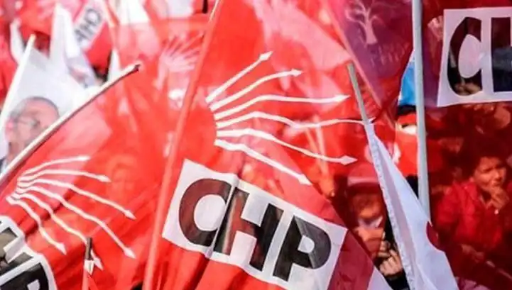 CHP'nin Üç İlçesi: Ataşehir, Esenyurt ve Sarıyer Kongreleri Neden İptal Edildi?