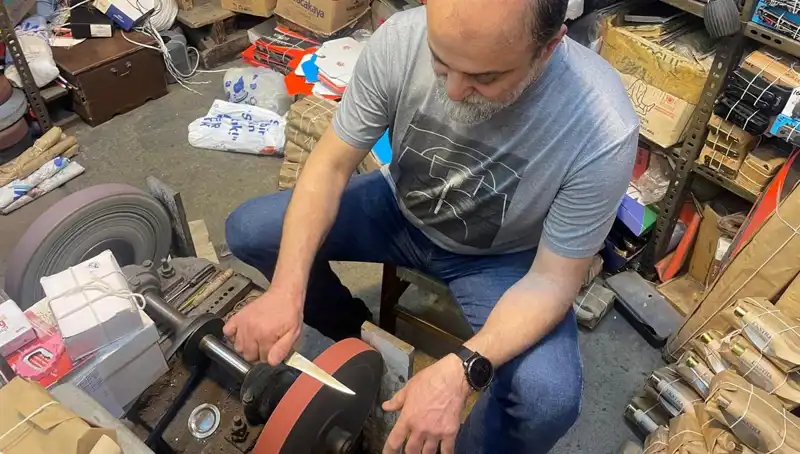 Enginar Bıçakçılarında Hasat Yoğunluğu: Geleneksel Yöntemler ve El Becerisinin Önemi
