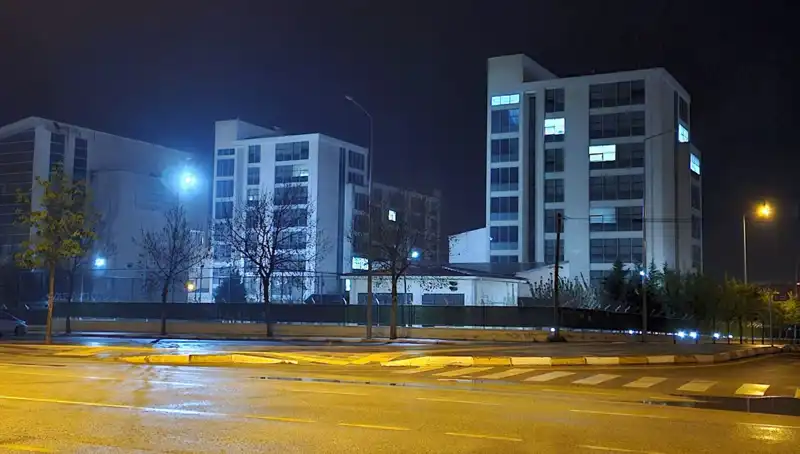 Yurtta Sıra Dışı Zehirlenme Olayı: 56 Öğrenci Hastaneye Kaldırıldı!