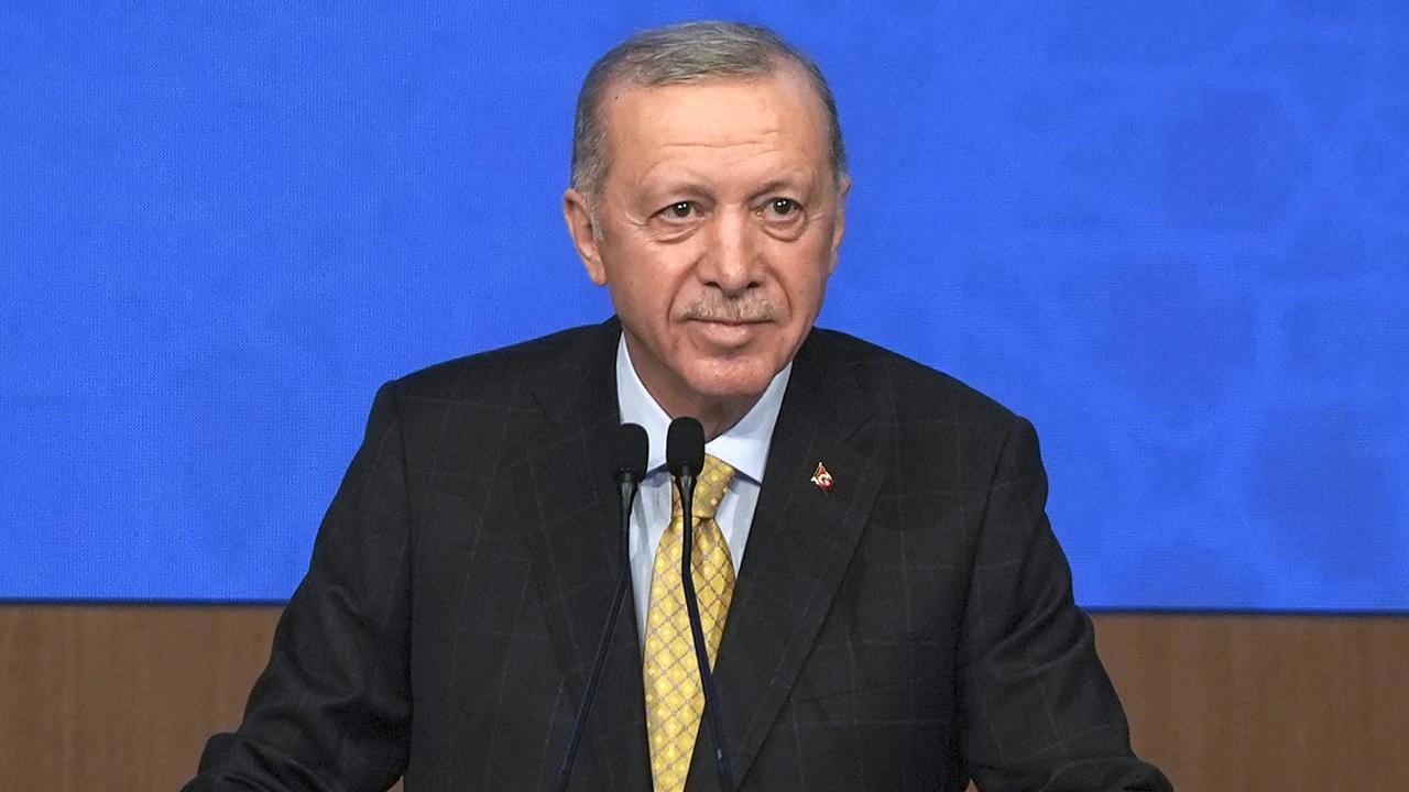 Cumhurbaşkanı Erdoğan'dan Deprem Bölgesine Müjdeli Haber: Tüm Konutlar Yıl Sonu Teslim Edilecek