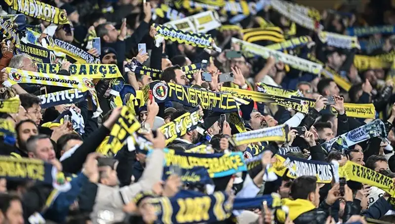 Fenerbahçe Taraftarlarını Şaşırtacak Kombine Fiyatları Açıklandı