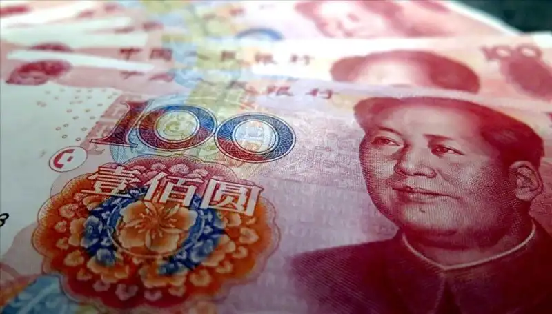 Çin Yuan'ı Değeri Seçen Yılın Geçiş Dönemine Girdi