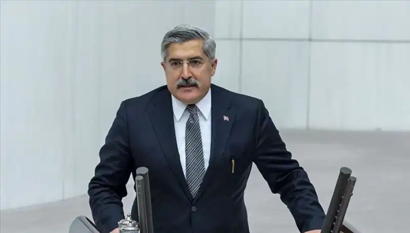 Hüseyin Yayman: Genç Siyasetçiden AK Parti'nin Güçlü İsimlerinden Birine