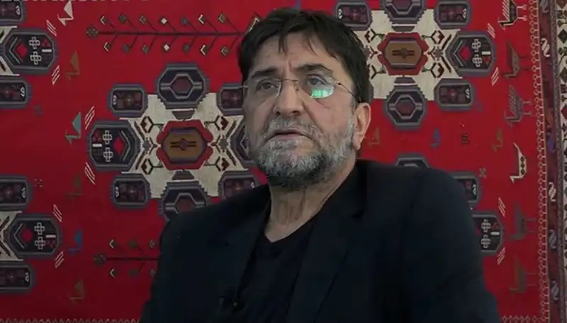 Gazeteci Nihat Genç Hayatını Kaybetti: Medya Dünyasında Büyük Üzüntü