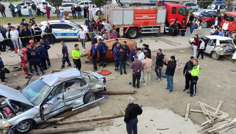 Bayramda Trafik Kazası Faciası: 11 Ölü, 18 Yaralı!