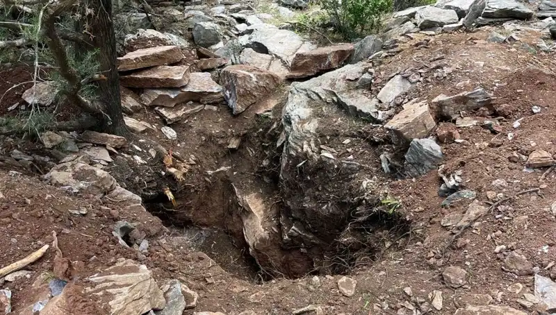 Eski Vali ve Emekli Albay define avında yakalandı: Detaylar şaşırtıcı!