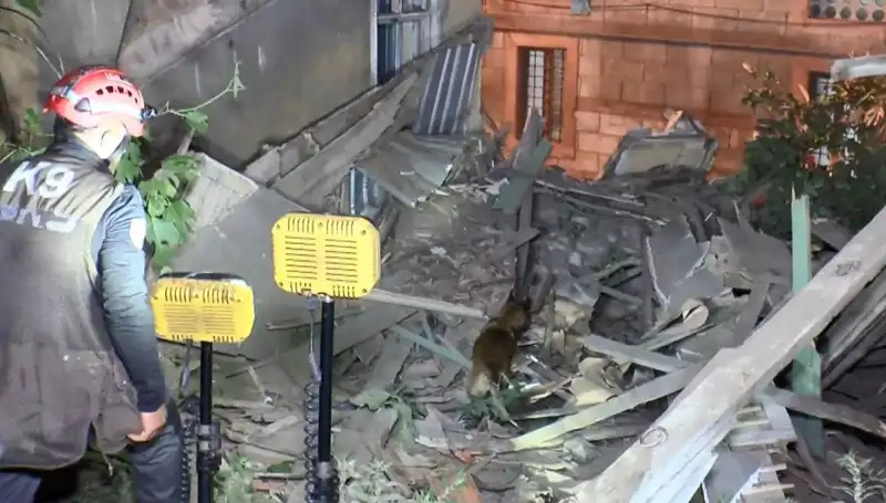 İstanbul'da Deprem Sonrası Korkutan Çöküş: Rutin Denetimlerin Önemi