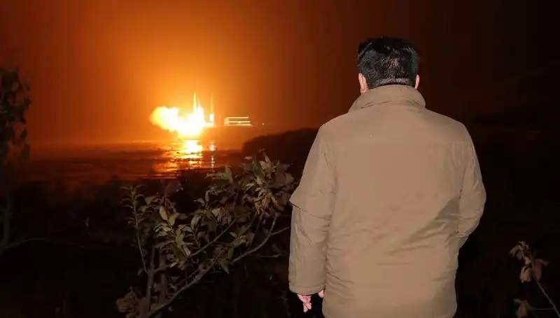 Kuzey Kore Silahlarının Faturasını Kimler Ödüyor? Amerikan Kamuoyu Şokta!