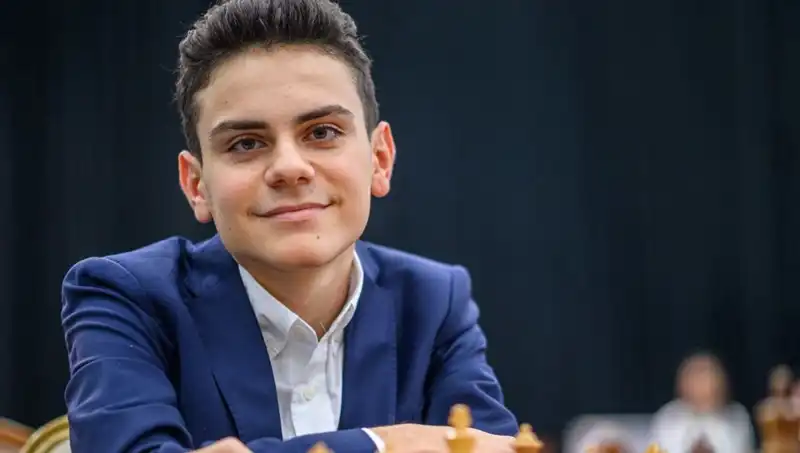 16 Yaşında Tarih Yazdı: Dünya Şampiyonu Türk Sporcusu Beklenmedik Zaferiyle Gündemde