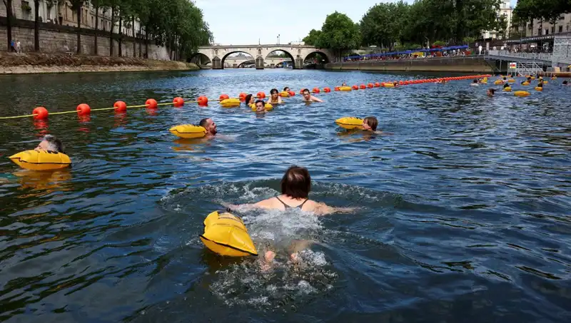Paris’te Tarihi Bir Dönüm Noktası: Seine Nehri Artık Kamuya Açık