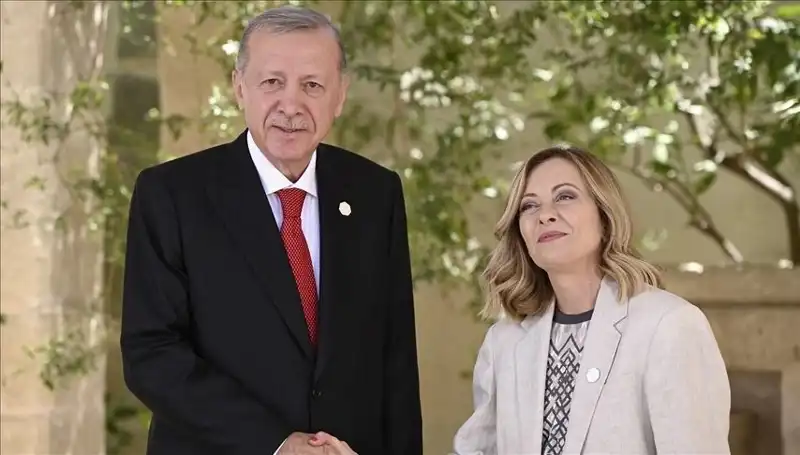 İstanbul'da Akdeniz Zirvesi: Erdoğan, İtalya ve Libya Liderleriyle Tarihi Görüşme Yapacak