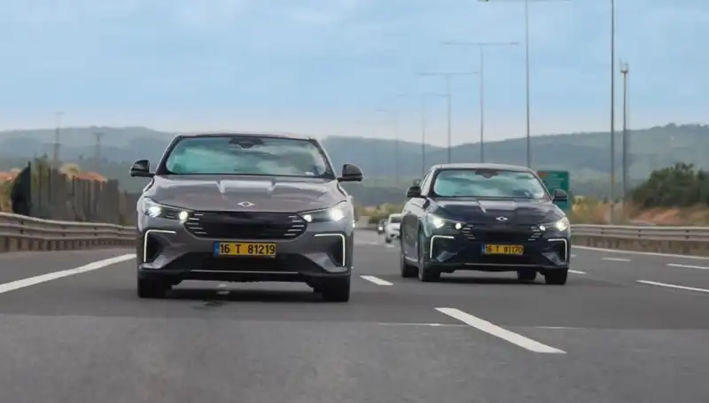 Türkiye'nin Elektrikli Aracı Togg'a İki Yeni Renk Seçeneği Eklendi