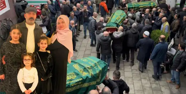 Rize'de Duygu Dolu Veda: Strasbourg'da Hayatını Kaybeden Kız Kardeşler